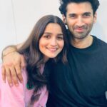 Alia Bhatt Instagram - This is a momentous day.. My dearest dearest one is finally on instagram!!!! Pls welcome @adityaroykapuryaitsme 💕🌟🌞