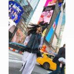 Alia Bhatt Instagram - Lurker for life 🌞🤟