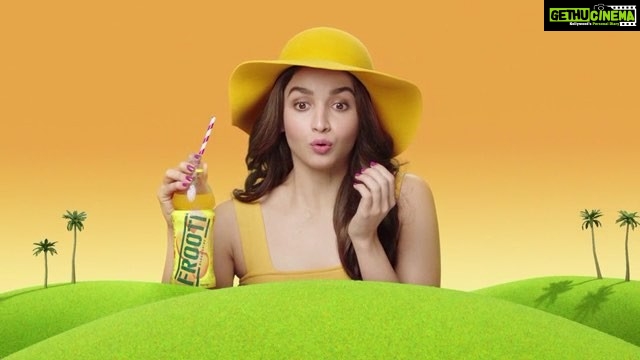 Alia Bhatt Instagram - The Frooti Life 👊 @thefrootilife