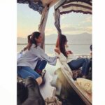 Alia Bhatt Instagram - A million unforgettable memories, a gazillion inside jokes & a trillion shared secrets! Happy birthday my soul friend.. the word best friend seems too basic after 24 years :) here's to several handful of cashews, mishaps in the park and moments in the dark haha sorry that's the only thing that rhymed! Love you chicaaaaaa @akansharanjankapoor