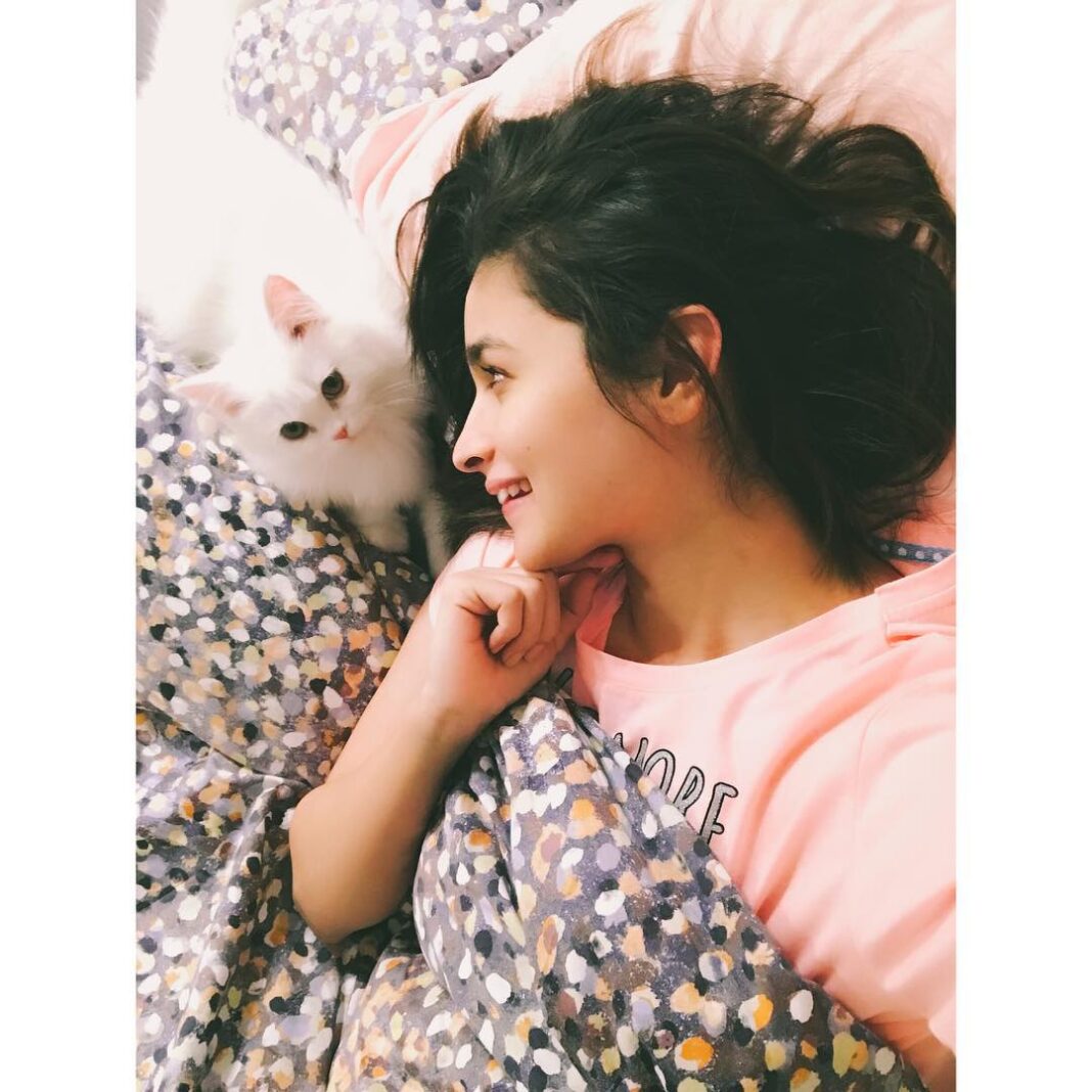 Alia Bhatt Instagram - Some things just fill your heart without trying 🐾