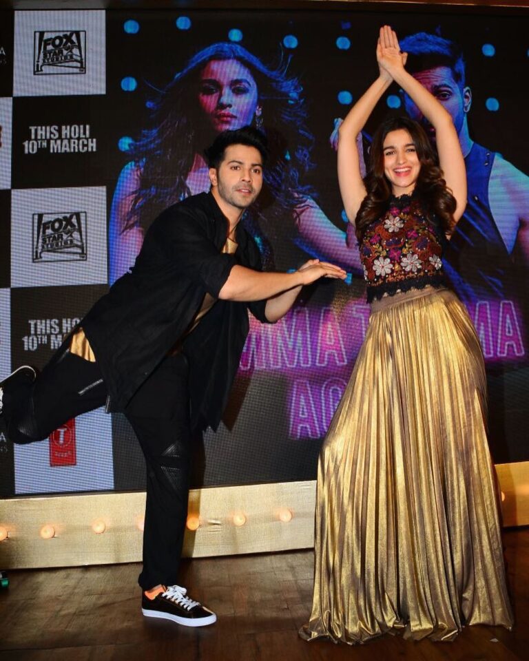 Alia Bhatt Instagram - The Nagin Dance for #TammaTammaAgain ❤️