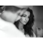 Alia Bhatt Instagram - “I want to write a novel about silence” he said; “ the things people don’t say” —— Virginia Wolf. 📸- @avigowariker