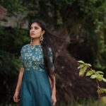 Ammu Abhirami Instagram - Serene yet strong 🖤 Styling: @rincy_shankar H&M: @divyamakeupandhair Photography: @portraitsbyrajeshthanikachalam