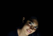 Ammu Abhirami Instagram - நிலா🤍🤍🤍 #selfphotography 🙈