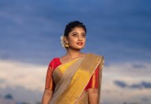 Ammu Abhirami Instagram - ✨Tradition is the illusion of permanance✨ Styling: @rincy_shankar H&M: @divyamakeupandhair Photography: @portraitsbyrajeshthanikachalam
