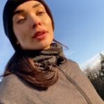Amy Jackson Instagram - We’re in this together!! For those who need it, please swipe right for details of an extra helping hand