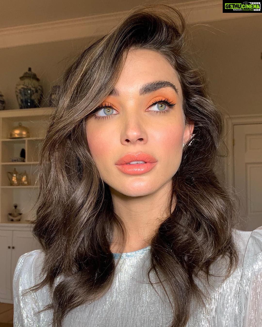 Amy Jackson - 249.5K Likes - Most Liked Instagram Photos