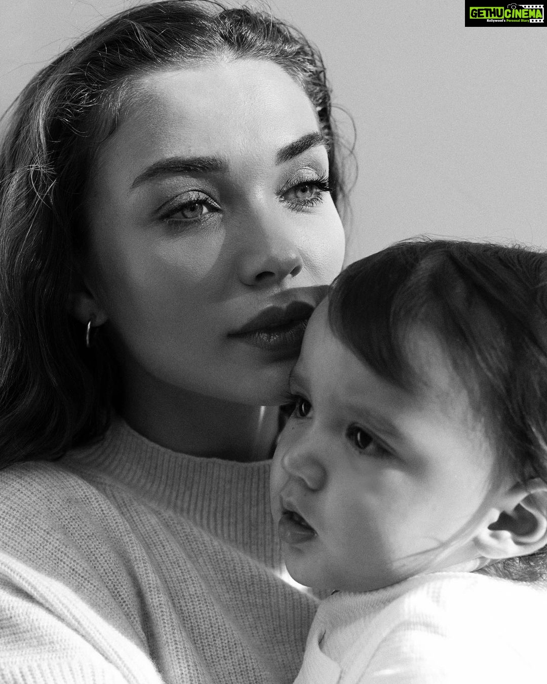 Amy Jackson - 268.5K Likes - Most Liked Instagram Photos