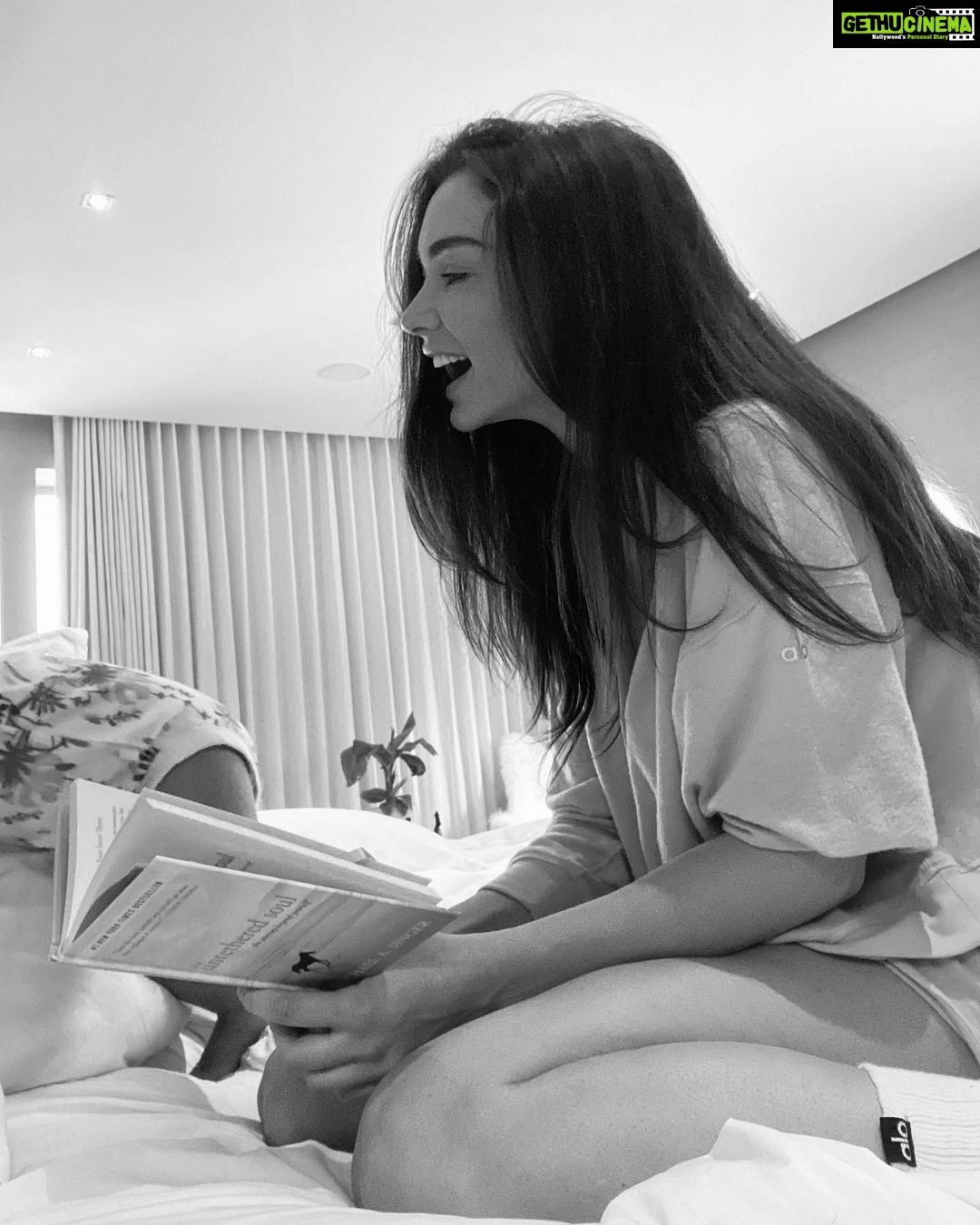 Amy Jackson - 249.8K Likes - Most Liked Instagram Photos