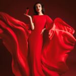 Amy Jackson Instagram - Passionately @carolinaherrera the new ‘Very’ Good Girl eau de parfum. Your February 14th sorted ❤️! #goodgirlcarolinaherrera Photography : @milianeyes MUA : @staceylaceymua Hair : @lewisodowlinghair