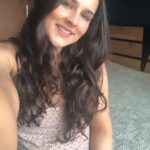 Angira Dhar Instagram – Another live.. another session of 🥰