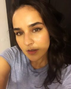 Angira Dhar Instagram - Wing it... #firstattempt