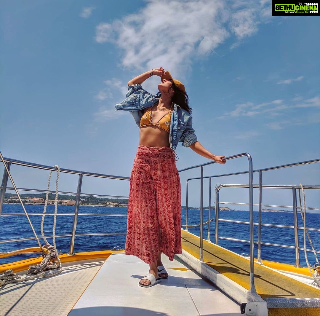 Angira Dhar Instagram - Miss☀️shine #throwback to sun decks Ibiza, Spain