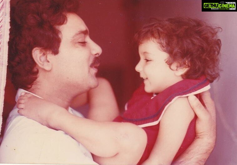 Angira Dhar Instagram - My daddy strongest!! My strongest friend.. strongest support.. strongest confidant ❤️ he’s also on Instagram just for me..😎