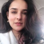 Angira Dhar Instagram - बिंदिया चमकेगी