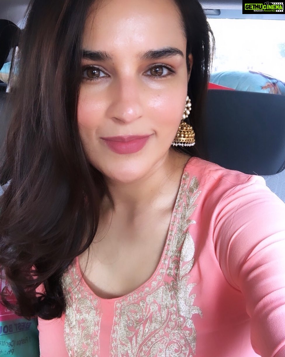 Angira Dhar - 64.4K Likes -