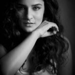 Angira Dhar Instagram – 📸 @rohanshrestha