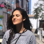 Angira Dhar Instagram – Soak up that ☀️ Granada, Spain