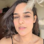 Angira Dhar Instagram – Catch the light .. or be the light