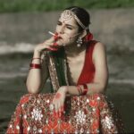 Angira Dhar Instagram – Remembering Shahana…❤️
#BBB #throw🔙 #smokingstillisntgoodforyou #disclaimer 👻