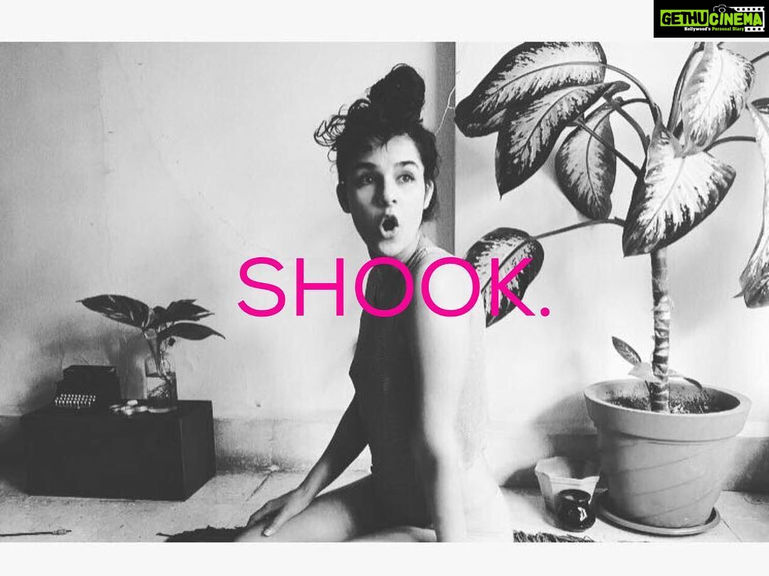 Angira Dhar Instagram - With 📸 @arajayaram ... everyday is photo-shoot day! So is any and every moment... #beprepared #shook