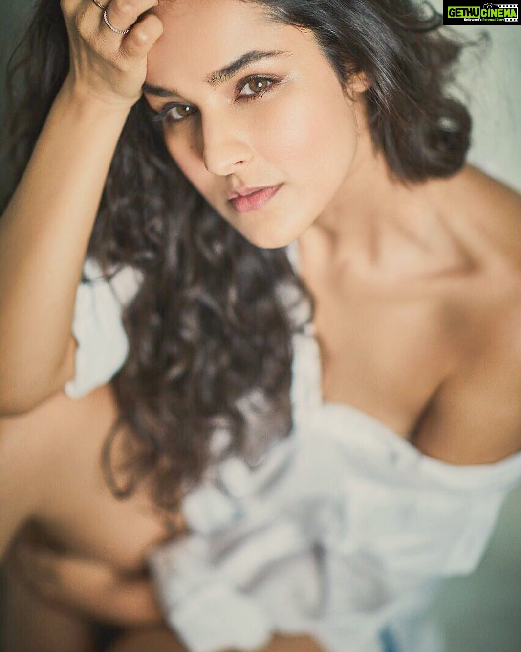 Angira Dhar Instagram - With ❤️ Make-up & Hair by @makeupwali Styled by @muskaan.goswami