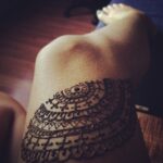 Angira Dhar Instagram - Henna.. Bolo bolo