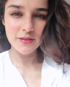Angira Dhar Instagram - 💄