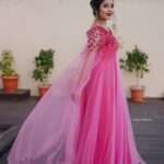 Anikha Instagram – JFW movie awards 2020🌸
@jfwdigital
.
📸:@shajeel_kabeer
👗:@dhaga_brand
Styling:@zohib_zayi 
MUA:@shibin4865