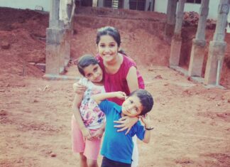 Anikha Instagram - My little cutiesssss....