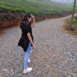 Anikha Instagram - it's cold ☁️☁️☁️☁️ Kotagiri