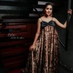 Anikha Instagram – bad rep.

Styling & Make up : @ashif_marakkar 
Click : @vaishnav__photography 
Wearing: @adornelegance 
Jewelleries: @elegant_drapes_sneha