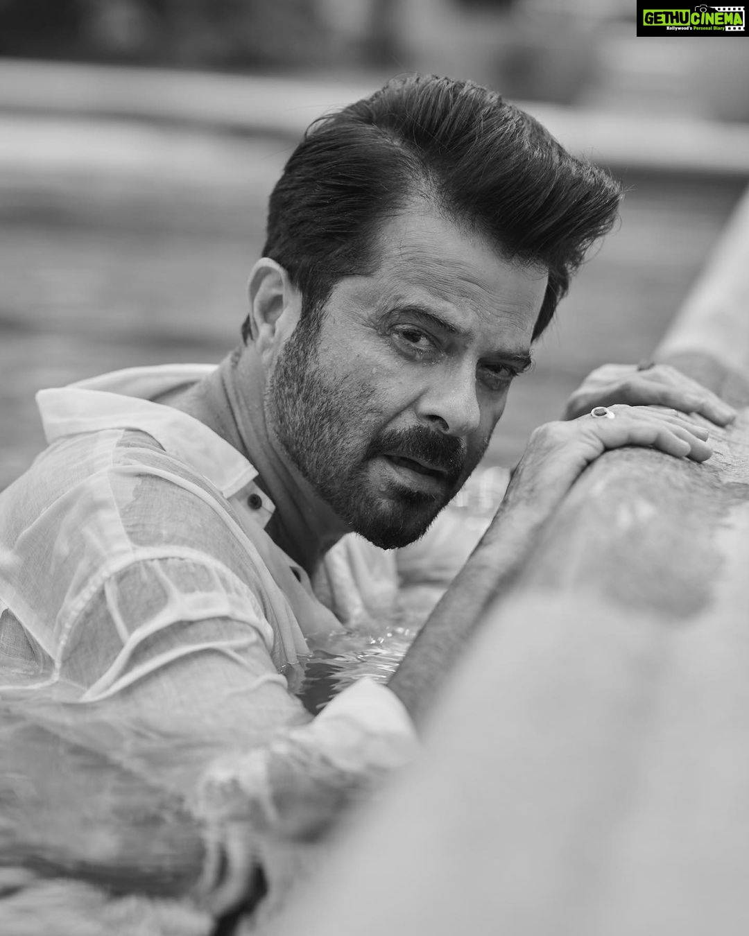 Anil Kapoor Instagram - Getting clicked is a forever mood! Loving the new  camera on my IPhone 12 Pro!! 📸 @thehouseofpixels Hair by @whynot_byzeeba  MUA @deepakchauhanartist Alibag - Gethu Cinema