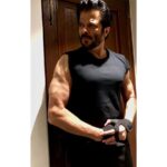 Anil Kapoor Instagram - I made this post not to show off or talk myself up, but to pass on some simple advice on. When it comes to body building, nothing is beyond us. At different ages we can work differently to achieve great results. If you're asking if you need to spend a lot of money on supplements to achieve this, the answer is no. I have not taken any kind of supplements in this process. My trainer Marc and I have been talking about doing this kind of rebuild of my body for as many years as we have been together, which is 6 years! Time was always a stumbling block, or filming requirements, endorsements, social obligations or family time. Every year we would say we - this year for sure. Now in these very difficult circumstances, time is something we all seem to have a great deal of, so why not use this time to do the things you always promised yourself you would do. Strengthen your body, build muscle, build immunity, build flexibility. Respect your body. We might never have this much time available to us ever again. 📸 @marcyogimead