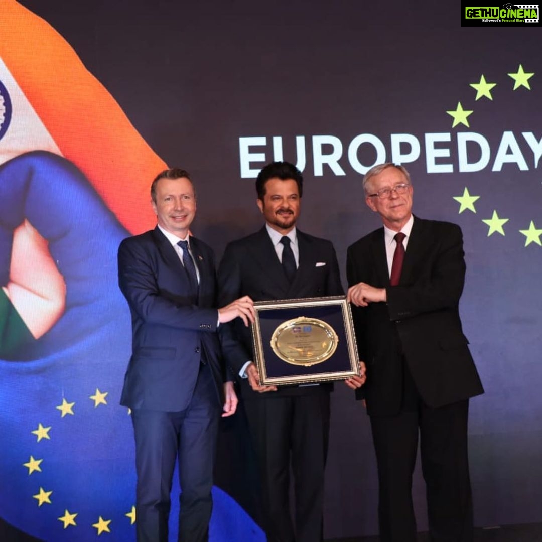 Anil Kapoor Instagram - Like minded people came together to celebrate the road to Sustainable Development Goals & Women’s Rights! Had a lovely time at the #EuropeDay celebration. Thank you for the honour & hospitality! Together we can achieve our goals! #EUIndiaEkSaath
