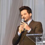 Anil Kapoor Instagram - Had a lovely time at the #PrathamHouston gala for the 20th anniversary of @prathamusa . Raising 4.5 mil $$ for this great initiative was the perfect end to the evening! ‬ ‪Thank you for having me and keep up the great work!