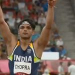 Anil Kapoor Instagram - NEERAJ CHOPRA, TAKE A BOW LEGEND ! Heartiest Congratulations... @neeraj____chopra Wins #Gold🏅 with a 87.58M #Javelin Throw for India 🇮🇳. Only the 2nd Indian to win Gold in an individual event, after @abhinav_bindra . 1st Gold in Athletics. This is insane. 7 medals for India at #Tokyo2020, our most in the history of Olympics🇮🇳🇮🇳 #Olympics #Cheer4India😊😊👍🏽👍🏽🙏🏽🇮🇳🙏🏽