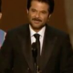 Anil Kapoor Instagram - I don’t usually get breathless...but moments like these are special exceptions! #Throwback to meeting Sir @anthonyhopkins during the @sagawards! What a player!! #Father #Oscar2021 #Throwbackvideo @sagawards #DevPatel #IrrfanKhan @freidapinto