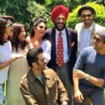 Anil Kapoor Instagram – Milkha Singh ji welcomed us into his home and his lovely wife fed us the most unforgettable aloo parathas I’ve ever had… He truly was an incredible sportsman, phenomenal host and above all an amazing human being… will be truly & deeply missed…🙏🏻