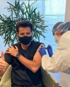 Anil Kapoor Instagram - Done With The Second Dose 💉 

#stayhomestaysafe #vaccinated