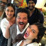 Anil Kapoor Instagram - Big day today! Nerves & excitement all around the room! #Mubarakanfamily can't wait for you to watch our crazy adventures! #mubarakantrailer Anil Kapoors House, Juhu, Mumbai