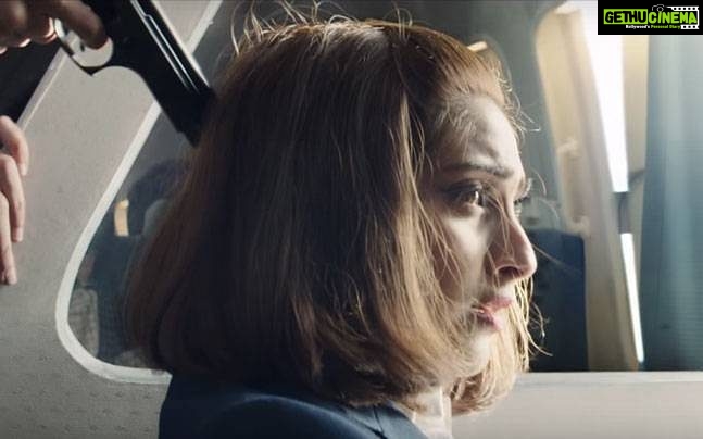 Anil Kapoor Instagram - After a long night of shooting in London, this is the best news I could have woken up with!!Congratulations on the win team #Neerja! #BestFilm along with Special Mention Best Actress Jury Award!! @sonamkapoor, You make me proud, today and everyday...So thrilled for you & the entire team!