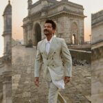 Anil Kapoor Instagram - ऐ परिंदे, यूँ ज़मीन पर बैठकर क्यों आसमान देखता है पंखों को खोल, क्यूंकि ज़माना सिर्फ उड़ान देखता है लहरों की तोह फितरत ही है शोर मचाने की लेकिन मंज़िल उसी की होती है, जो नज़रों से तूफ़ान देखता है.. - Ankita Singh 📸 @vaishnavpraveen ( @thehouseofpixels ) Styling By: @kshitijkariya Assisted By: @marziatyeby Wearing : @karrtikd Makeup: @deepakchauhanartist Hair Stylists’s: @whynot_byzeeba & @raskarjaipal Mumbai - मुंबई