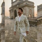 Anil Kapoor Instagram – ऐ परिंदे,
यूँ ज़मीन पर बैठकर क्यों आसमान देखता है 
पंखों को खोल, क्यूंकि ज़माना सिर्फ उड़ान देखता है 
लहरों की तोह फितरत ही है शोर मचाने की 
लेकिन मंज़िल उसी की होती है, जो नज़रों से तूफ़ान देखता है..

– Ankita Singh

📸 @vaishnavpraveen ( @thehouseofpixels )
Styling By: @kshitijkariya 
Assisted By: @marziatyeby 
Wearing : @karrtikd 
Makeup: @deepakchauhanartist 
Hair Stylists’s: @whynot_byzeeba & @raskarjaipal Mumbai – मुंबई