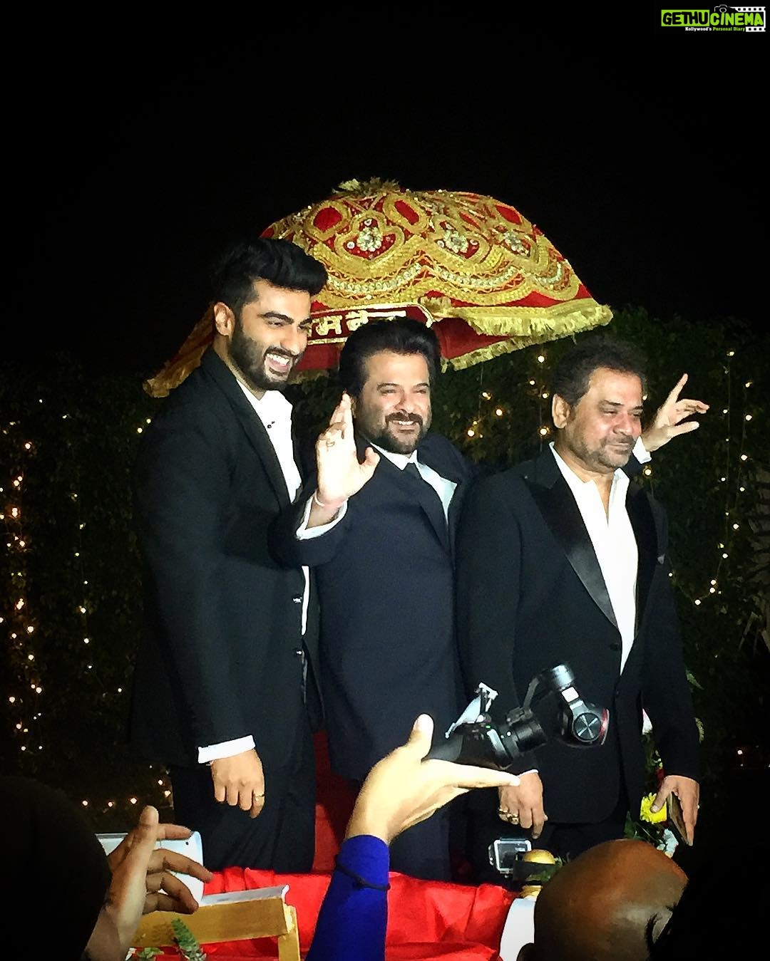 Anil Kapoor Instagram - #Chandigarh 's royal welcome for the #Mubarakan baraat & the baraatis! Big smiles , open arms & warm hearts! @arjunkapoor @aneesbazmee Chandigarh - The City Beautiful