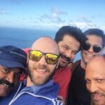 Anil Kapoor Instagram - It is the people you surround yourself with that make you who you are...if that is true, I'm the best I could possibly be ☺️🙏 Cape Point