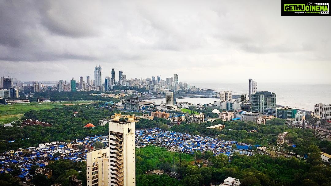 Anil Kapoor Instagram - Skyscrapers and slums, cloudy skies and grey waters...#Mumbai has a way of shaking you up and making you appreciate life... Mumbai, Maharashtra