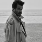 Anil Kapoor Instagram – 🙏 2020… a year of growth, new dreams, hard times and a lot more… 

I am grateful for all that I have and grateful to be alive, surrounded by the love and support of my family and my team… 🤍

Looking ahead to everything that lies in store of us, all I’m gonna say is – Bring it On #2021! ❤️💫😎