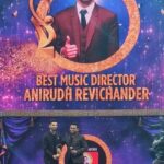 Anirudh Ravichander Instagram - Special moment to receive Best Music Director 2019 for Petta from Rahman sir. Thank you Zee Cine Awards, team Petta and all of you 🙏🏻